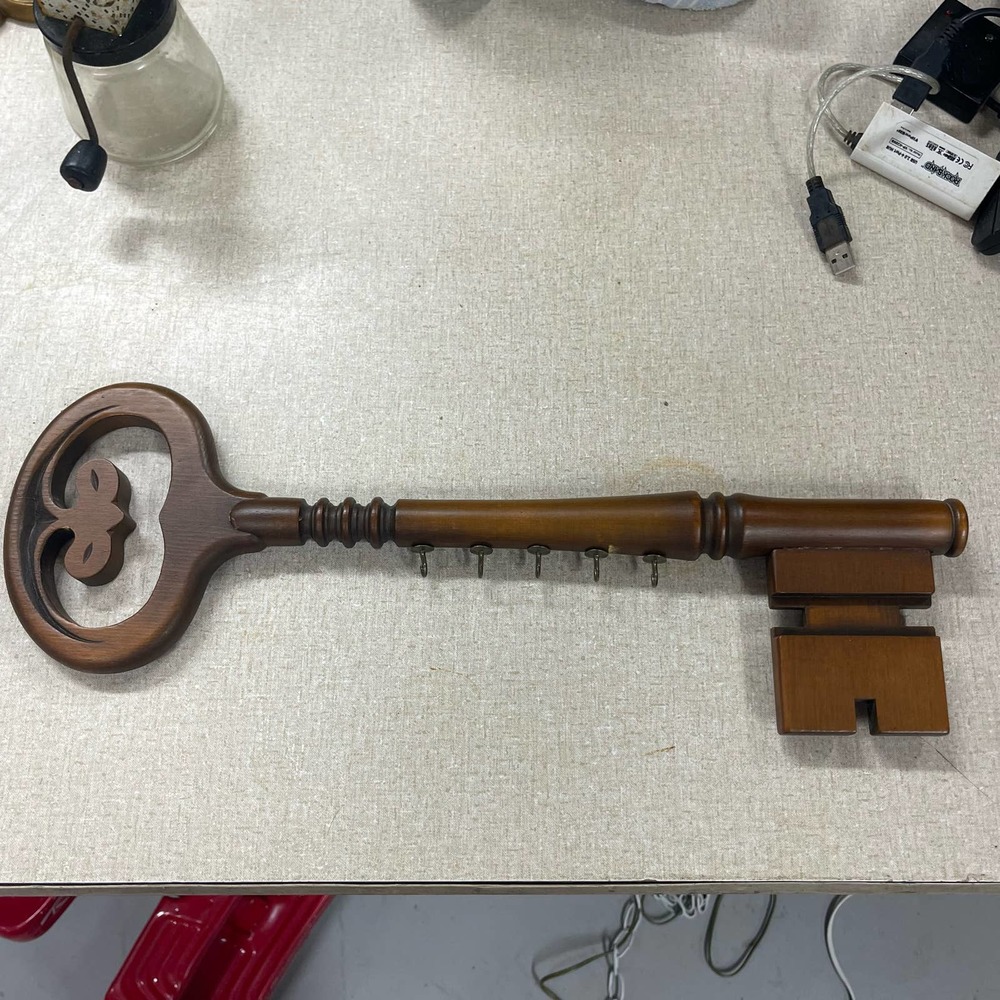 Vintage wooden wall hanging key key holder 9 hooks BLHN